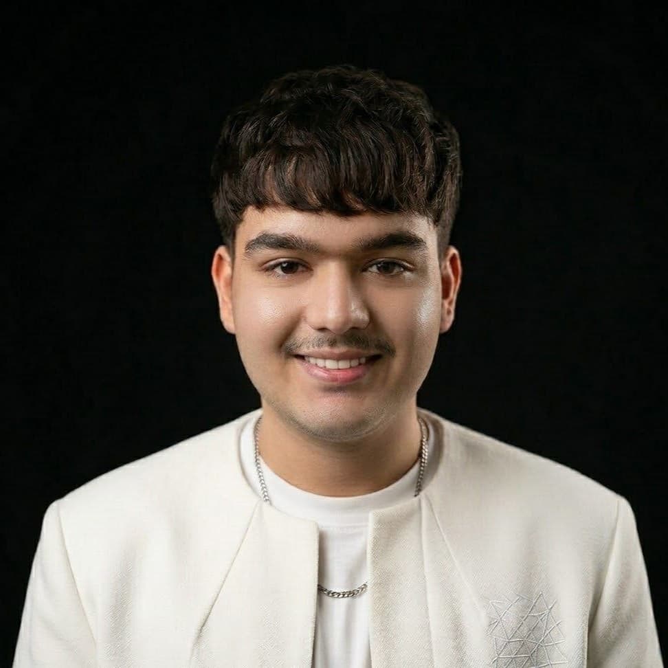 Portrait of Kartik Malik
